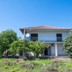 Stunning Apartment In Trogir With Wifi