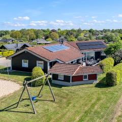 Cozy Home In Hejls With Sauna