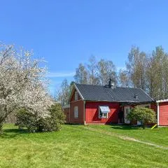 Beautiful Home In Gullringen