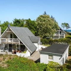 3 Bedroom Cozy Home In Hadsund