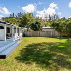 Typical Kiwi Family Holiday Home in the Coromandel