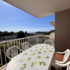 Appartement 4 pièces, 6 couchages avec climatisation à Cavalaire - FR-1-226B-239