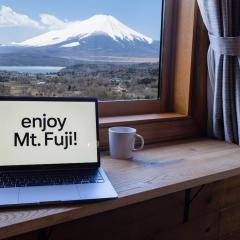 the atelier Lake Yamanaka アトリエ山中湖 Great view Mt Fuji Yamanakako BBQ 9 people private villa Yamanakako IC 20 minutes Kawaguchi IC 30 minutes 高台からの絶景富士山 山中湖 9名貸し切り別荘 山中湖IC20分 河口湖IC30分