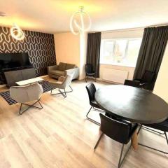 Rosebank Apartment by Blue Skies Stays