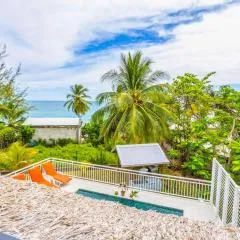 Villa en bord de mer, vue mer au Diamant