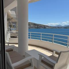 Blue Deluxe Apartment Saranda