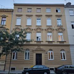 Poppy Apartments Zagreb (MINT)