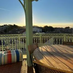 Terrasse au soleil, charme et vue exceptionnelle