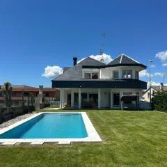 Villa Paxariño
