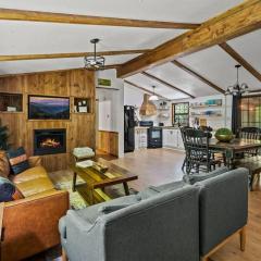 Outdoor Paradise on the Creek - Jacuzzi - Stocked