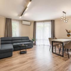 Perfect Stay Near Sea Garden 4