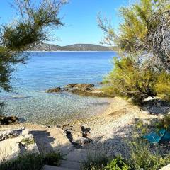 Little Beachouse Prvic Island