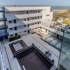 Sunset Resort 409 With Pool - Happy Rentals