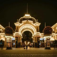 Top Location - Steps From Tivoli & Nyhavn