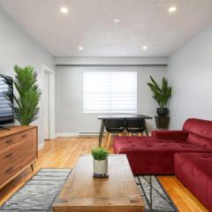 Sunny 2BR unit in Montreal