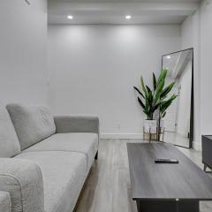 2BR Escape Sleek Stay in NDG MTL