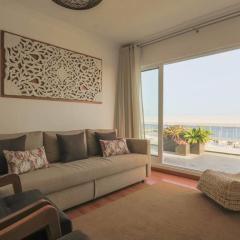 GuestReady - Marina view top floor with terrace
