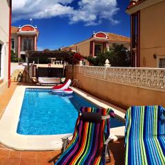 Chalet Campoamor con piscina privada