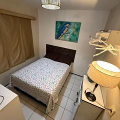 Apartamento mobiliado com dois quartos para locação fixo e mensal