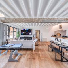 Luxe Penthouse with Balcony & Parking Near Greenwich