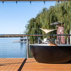 The Float Life - Retreat on Murray River