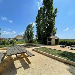 Séjour Authentique en Bourrines Traditionnelles à Beauvoir-sur-Mer - FR-1-426-583