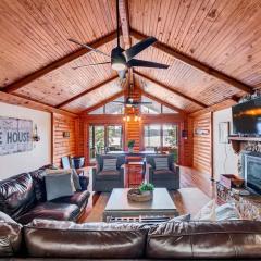 LAKE Views-Dock-FISH-Jacuzzi-Boat Rental service
