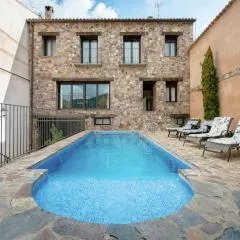 Cottage in Navas de Estena with Pool & Jacuzzi