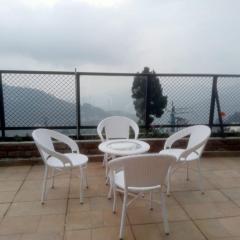 Glen Mist, Mesmerizing Valley View Homestay, Kodai