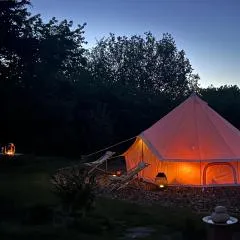 Cozy Garden Glamping