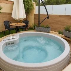 Casa con vistas al mar piscina y jacuzzi