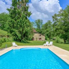Awesome Home In Lohitzun-Oyhercq
