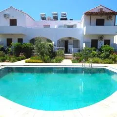 Astra Viollonette- cozy with sea view and shared pool near the beach -BY APOKORONAS VILLAS