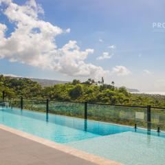 Stylish 2BR With Ocean View & Infinity Pool In Playa Bonita
