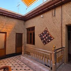 Guesthouse Anora 8, Three minutes walk from Registan Square, The very Center of Samarkand