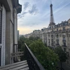 Suite 140m2 vue sur Tour Eiffel