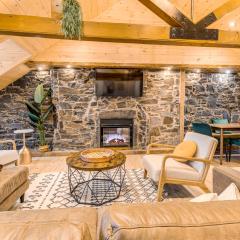 North House - Gorgeous 3 Bedroom 2-floor Old Quebec Townhouse