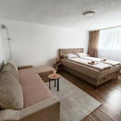 Apartman 4A