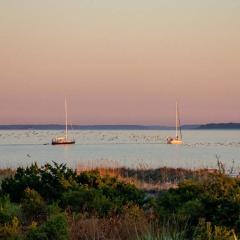 Lighthouse Point 4B