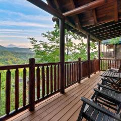 Great Views & Location- Family- Game Room- Hot Tub