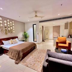 Luxe heaven Heights 15th Patio