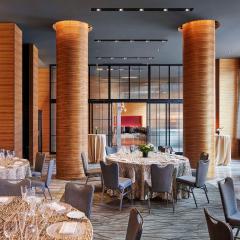 The Lofton Hotel Minneapolis, Tapestry Collection by Hilton