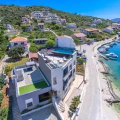 Beachfront Luxury Villa
