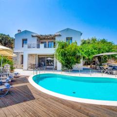 Villa Zogianna by Villa Plus