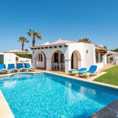 Villa Maria Bosch by Villa Plus