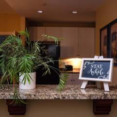 Relaxing 1 BR beauty w large fenced 6107-1