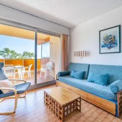 Appartement pour 8, spacieux séjour, vue mer, Wi-Fi inclus - FR-1-827-20