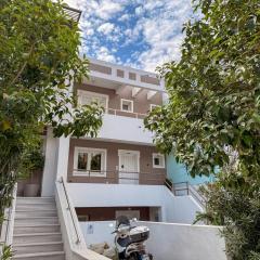 Captain's Maisonette