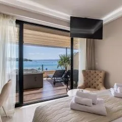 Sea View Luxury Rooms Seven of Nine