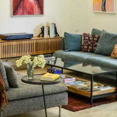 Luxurious Family Three Story House with Mamad by Sea N' Rent